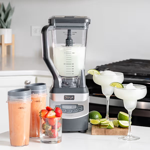 Licuadora profesional Ninja® y vasos Nutri Ninja®
